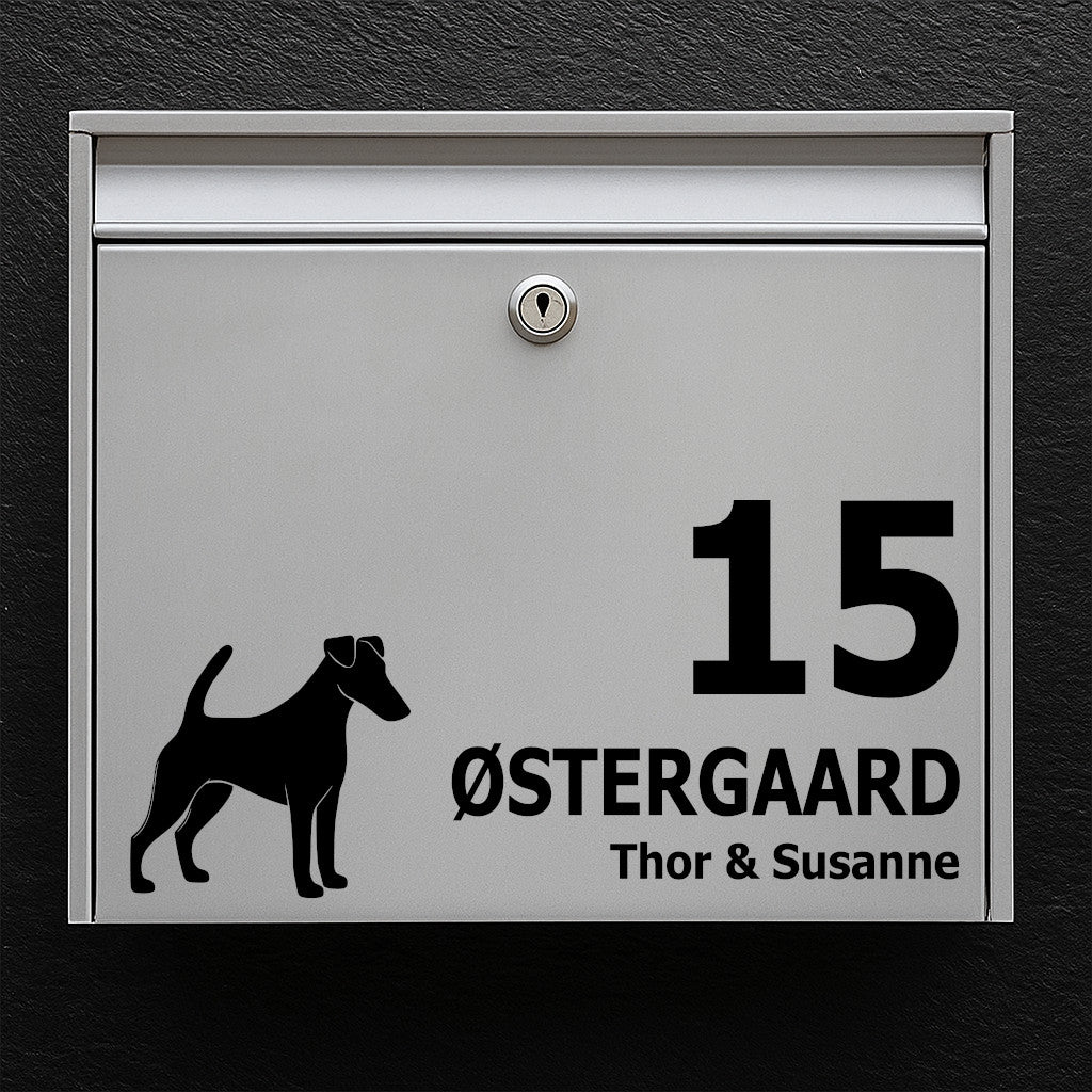 Brevlådeklistermärke med slät foxterrier